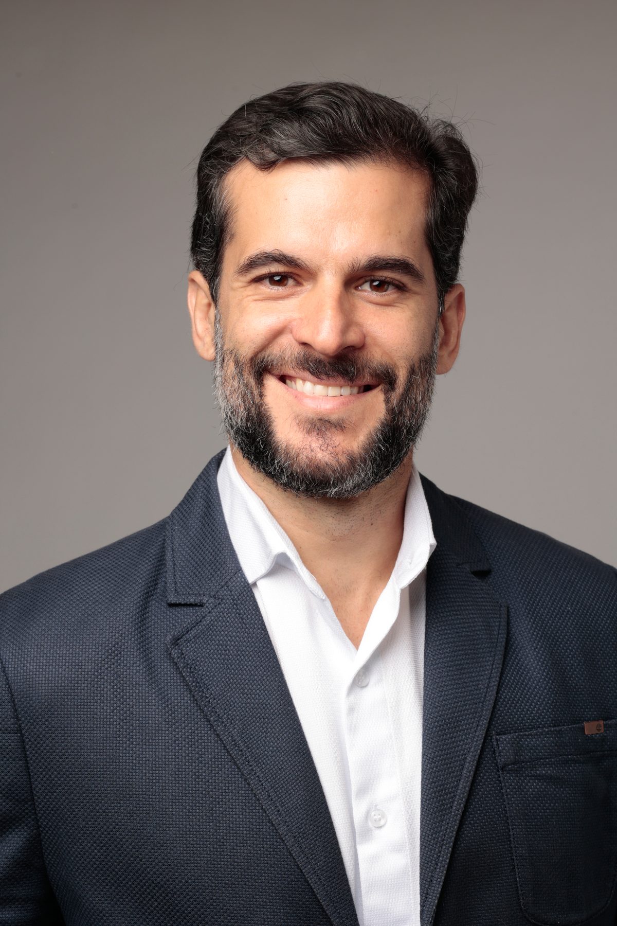 Dr. Arthur Pena Ferreira — Neurologista